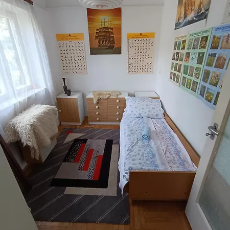 Szoloskert Vendeghaz Gardony